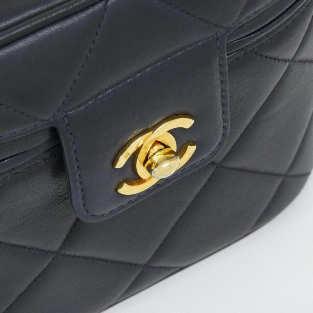CHANEL Bag - Picture 5 of 9